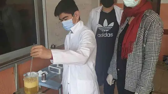 Köyceğiz'de Mesleki ve Teknik Anadolu Lisesi'nde atık yağlardan sabun üretiliyor