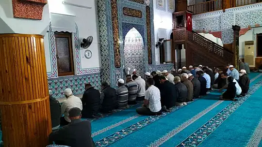 KÖYCEĞİZ'DE MEVLİD-İ NEBİ HAFTASI NEDENİYLE SABAH NAMAZI BULUŞMASI GERÇEKLEŞTİ