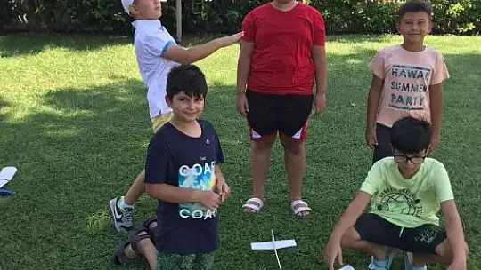 Köyceğiz'de miniklerin yaptığı model uçaklar uçmaya hazır