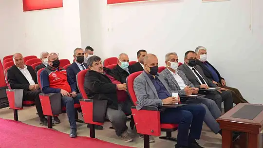 Köyceğiz'de narenciye üreticilerinin sorunları görüşüldü