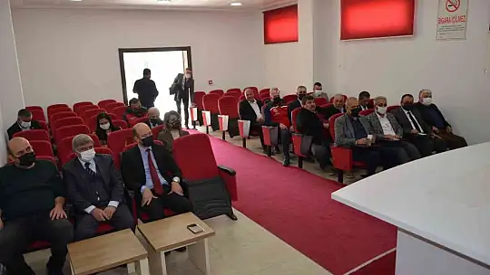 Köyceğiz'de narenciye üreticilerinin sorunları görüşüldü