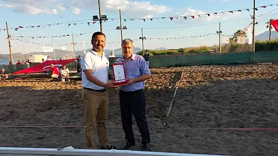 Köyceğiz'de Plaj Hentbolu Şampiyonası başladı