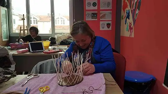 Köyceğiz'de sepet örme kursu devam ediyor