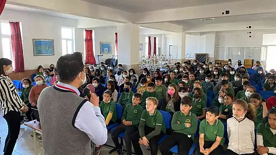 Köyceğiz'de tabiat konulu eğitim verildi