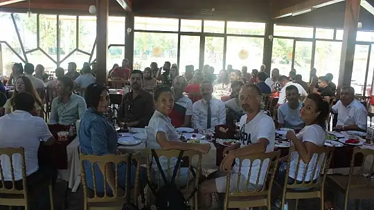 Köyceğiz'de turnuvaya katılan öğretmenlere kahvaltı düzenlendi