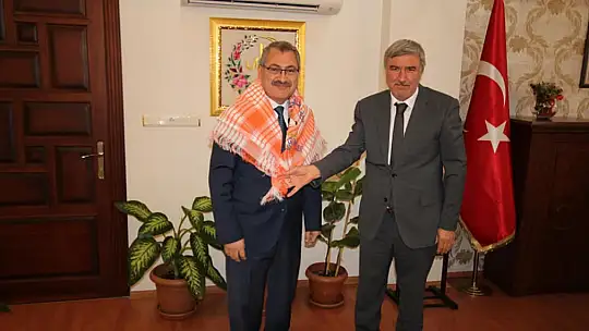 Köyceğiz'de yapılacak yağlı pehlivan güreşlerine davet turları sürüyor