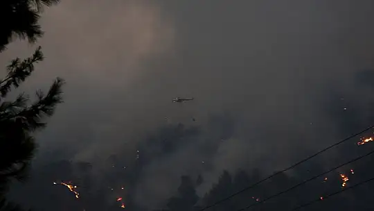 Köyceğiz'deki yangın devam ediyor, bir bölge daha boşaltıldı