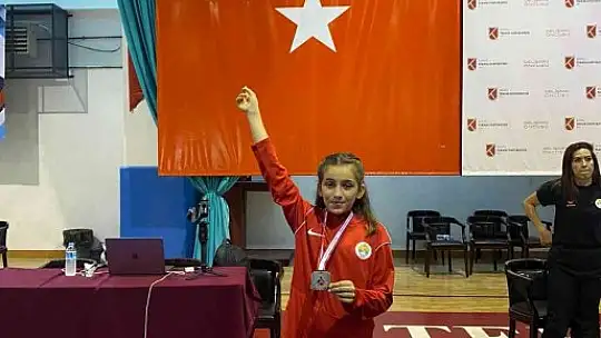 Köyceğiz'e 2 madalya birden kazandırdılar