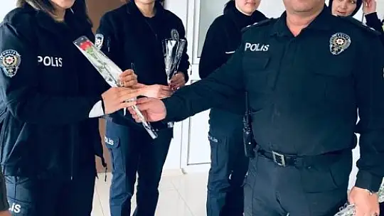 Köyceğiz İlçe Emniyet Müdürlüğünden kadın personele kahvaltı sürprizi