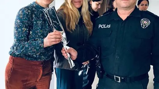 Köyceğiz İlçe Emniyet Müdürlüğünden kadın personele kahvaltı sürprizi