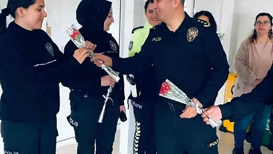 Köyceğiz İlçe Emniyet Müdürlüğünden kadın personele kahvaltı sürprizi