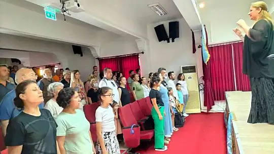 Köyceğiz'in minik müzisyenleri konser verdi