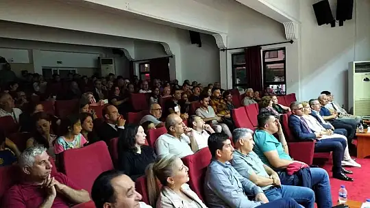 Köyceğiz Mesleki ve Teknik Anadolu Lisesi'nden yılsonu gösterisi