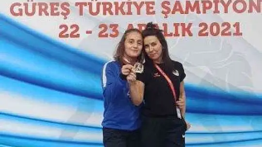 Köyceğizli güreşçi Türkiye şampiyonu oldu