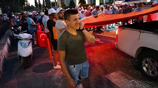 Köyceğizliler 15 Temmuz'un yıldönümünde meydanlara indi