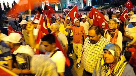 Köyceğizliler 15 Temmuz'un yıldönümünde meydanlara indi