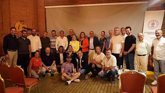 Kültür sanat muhabirleri Dalyan'da bir araya geldi