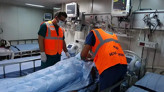 Kurtaran-21 tatbikatı nefes kesiyor