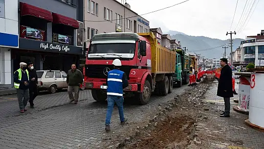 Ölüdeniz Caddesi'nde altyapı çalışmaları başladı