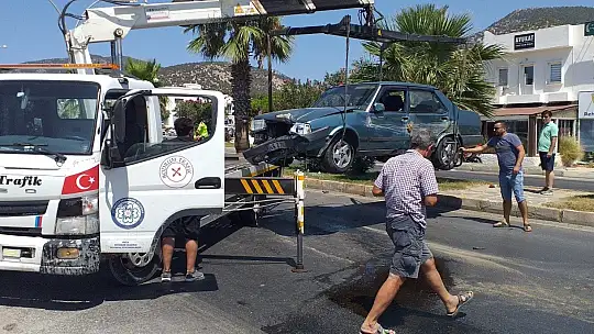 Makas atan otomobil sürücüsü kazaya neden olup kaçtı