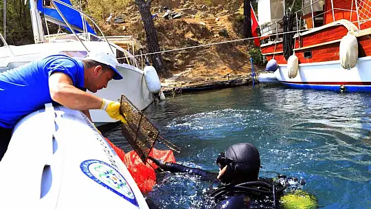 Mangal, bebek arabası ve battaniye, hepsi denizden çıktı