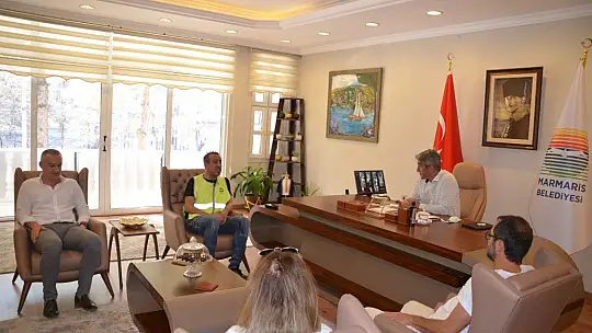 Marmaris Belediye Başkanı Oktay ünlü sanatçı Haluk Levent ile 'ahbap' oldu
