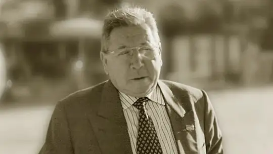 Marmaris Belediyesi eski başkan Karadinç'i unutmadı