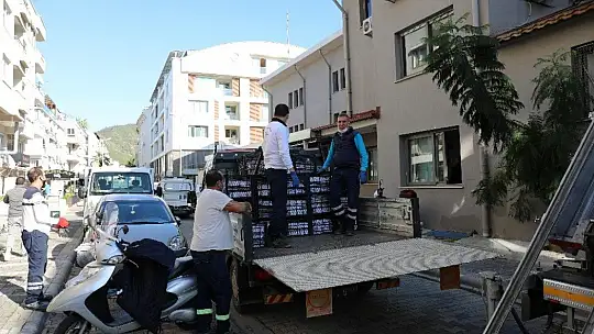 Marmaris Belediyesi hizmet binası boşaltıldı