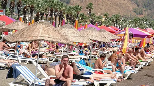 Marmaris Belediyesi'nde izinler kaldırıldı