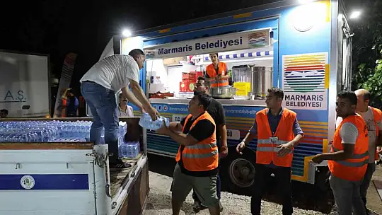 Marmaris Belediyesi yangın bölgesindeki lojistik desteğini sürdürüyor