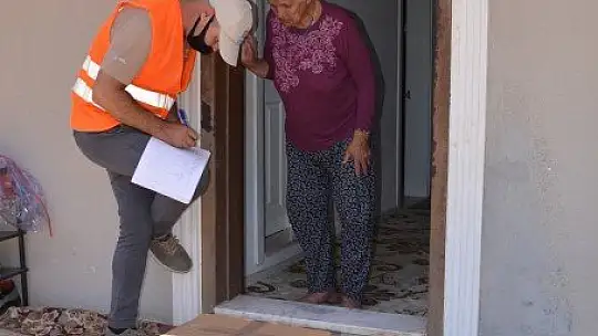 Marmaris Belediyesi, yangında zarar gören köylüleri unutmadı