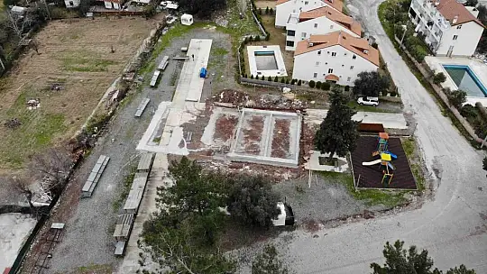 Marmaris Belediyesi yeni salonlar ve halı sahalar için kolları sıvadı