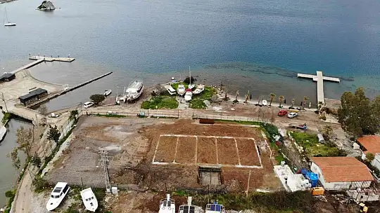 Marmaris Belediyesi yeni salonlar ve halı sahalar için kolları sıvadı