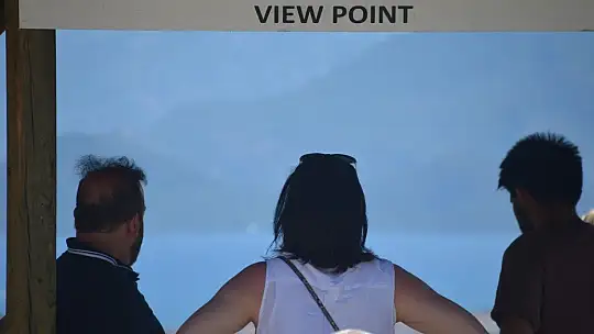 Marmaris'e gelmeden tepeden baktılar