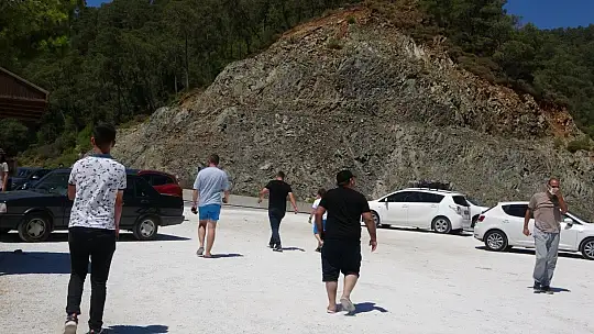 Marmaris'e gelmeden tepeden baktılar