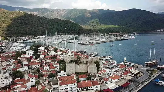 MARMARİS ESNAFI BU SEZONDAN MUTLU, ÖNÜMÜZDEKİ SEZONDAN UMUTLU