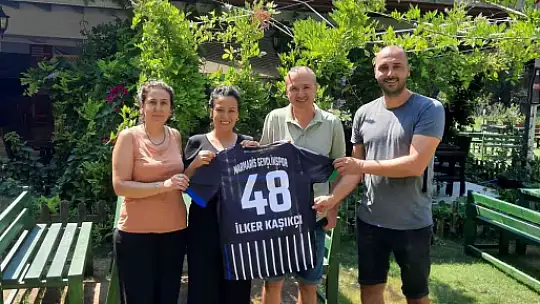 MARMARİS GENÇLİKSPOR ESKİ GÜNLERİNE DÖNMEK İSTİYOR