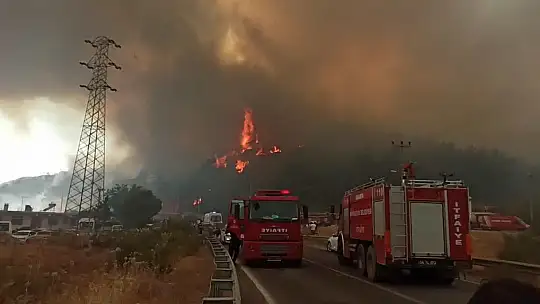 Marmaris Hisarönü tahliye ediliyor