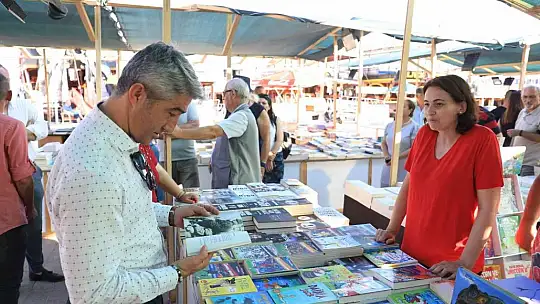 Marmaris ikinci kitap günleri başladı