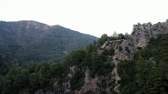 Marmaris'in yangın öncesi ve sonrası havadan görüntüleri, felaketin boyutunu gözler önüne serdi