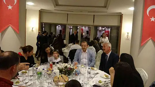 Marmaris Kaymakamlığı Şehit aileleri ve gazilere iftar programı düzenledi