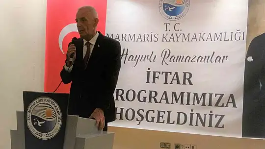 Marmaris Kaymakamlığı, yardımlaşma vakfına kayıtlı vatandaşlara iftar programı düzenledi
