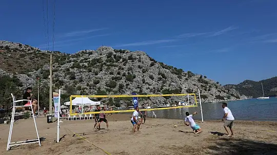 Marmaris Selimiye'de plaj voleybolu heyecanı başlıyor