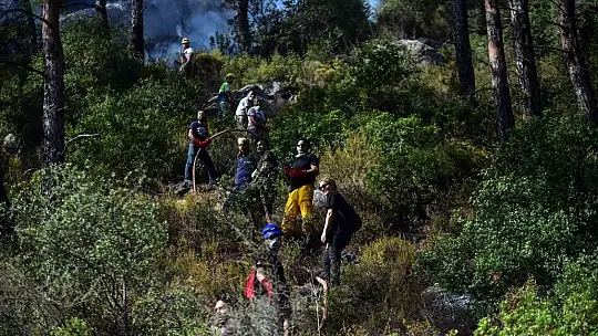 Marmaris'te 6. günde yangınla mücadele devam ediyor