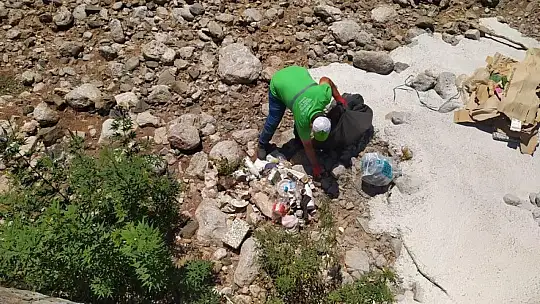 Marmaris'te 9 günde 3 bin ton çöp toplandı