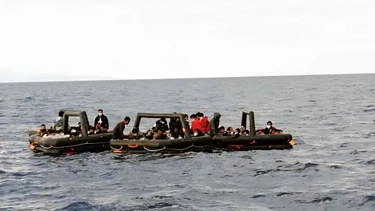 Marmaris'te 98 düzensiz göçmen kurtarıldı