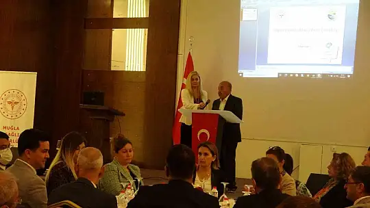 Marmaris'te bağımlılık ile mücadele çalıştayı başladı