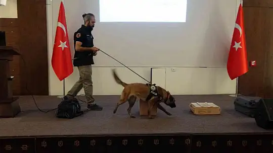 Marmaris'te bağımlılık ile mücadele çalıştayı başladı