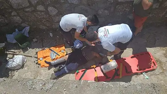 Marmaris'te çöp kamyonu kaza yaptı: 3 yaralı