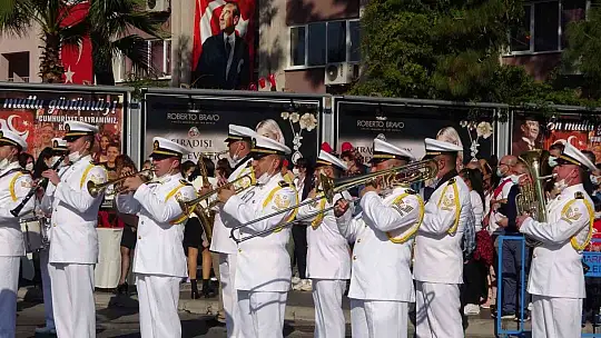 Marmaris'te Cumhuriyet Bayramı coşkusu törenler ile başladı